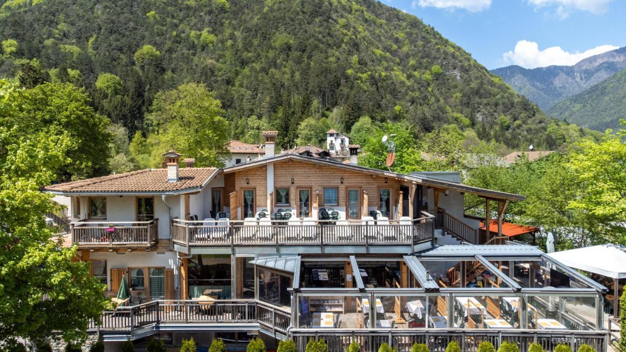 Camping Al Lago Ledro Pieve Di Ledro Esterno foto