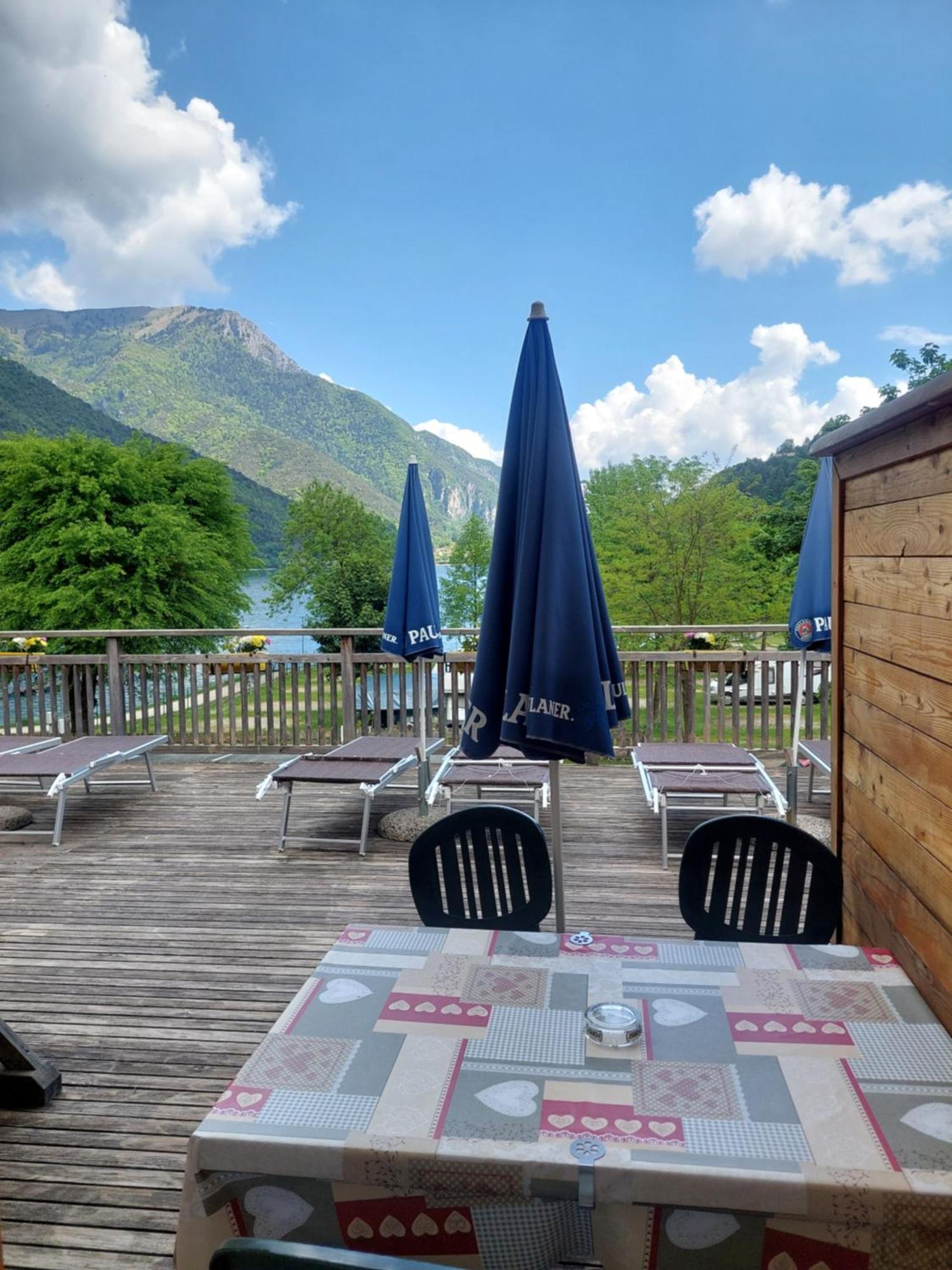 Camping Al Lago Ledro Pieve Di Ledro Esterno foto