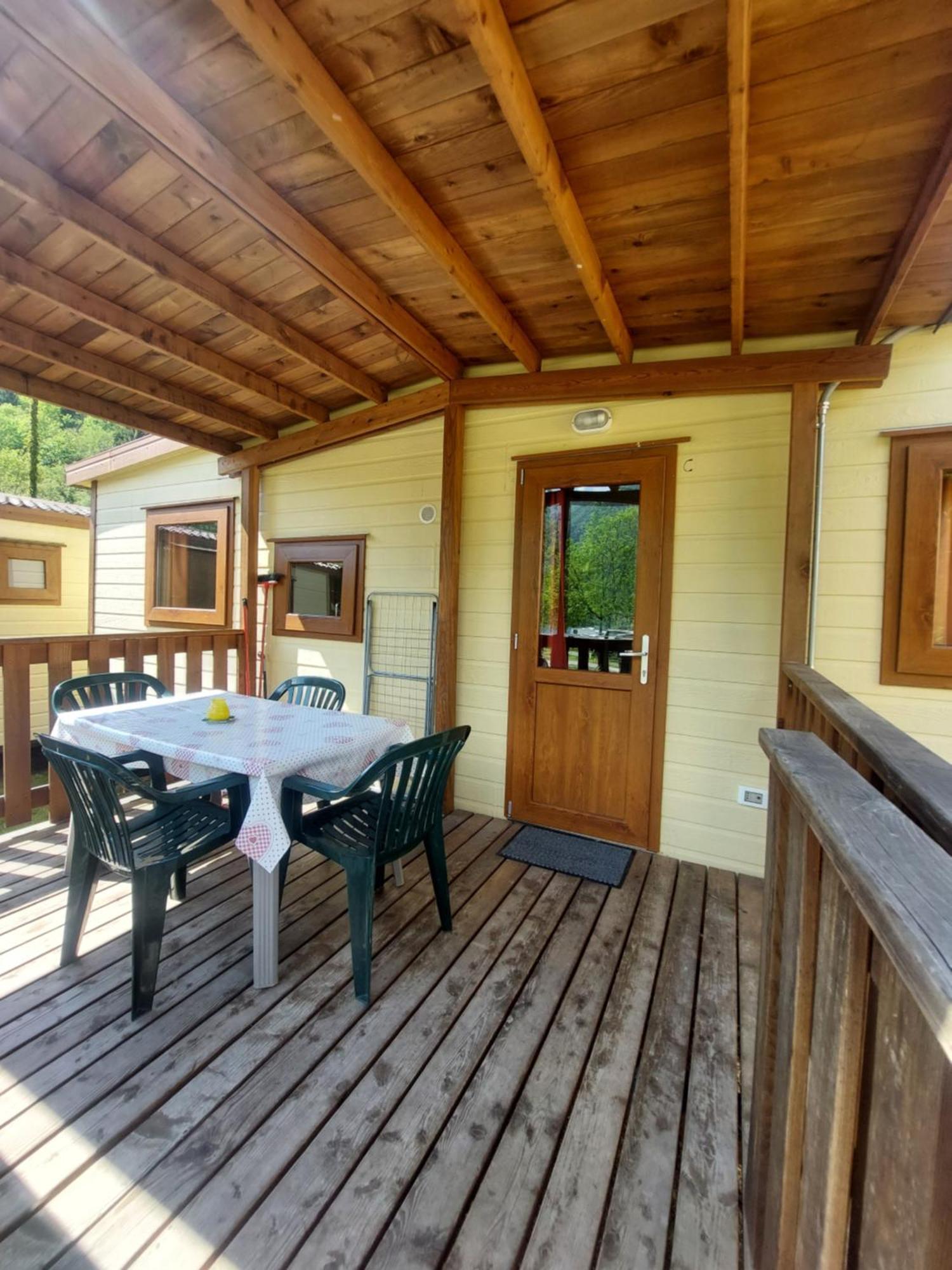 Camping Al Lago Ledro Pieve Di Ledro Esterno foto